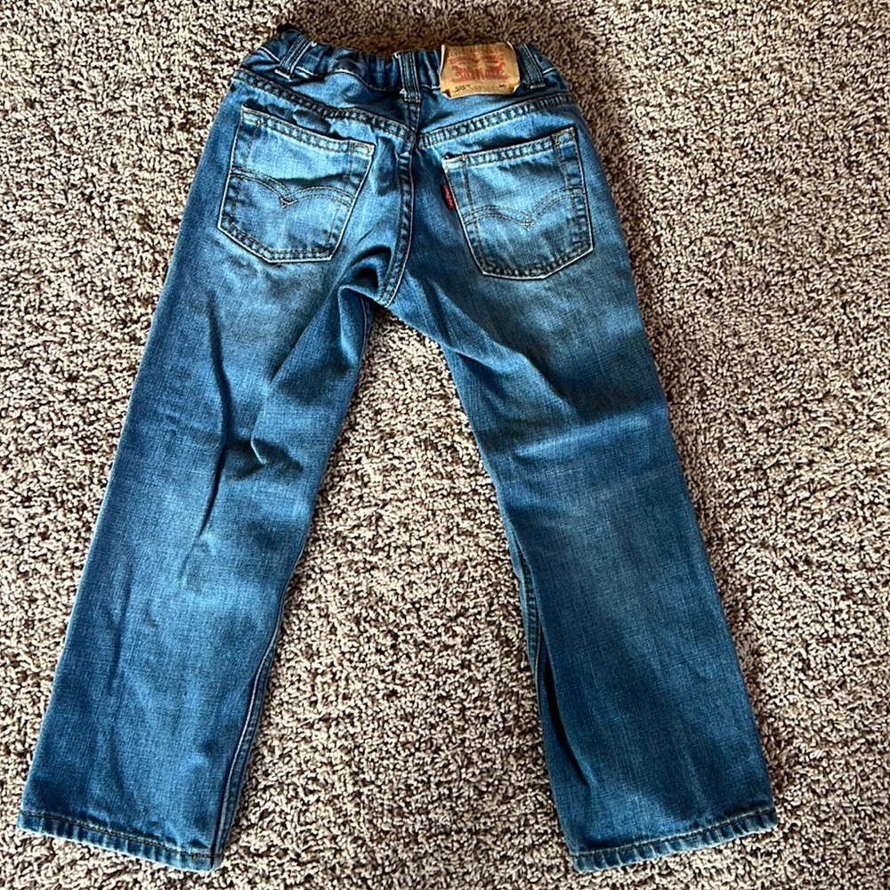 Boys size 6 Levi’s 505 blue jeans